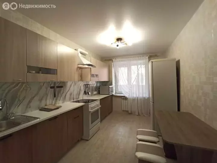 3-комнатная квартира: Краснодар, Сормовская улица, 204 (70.5 м) - Фото 1