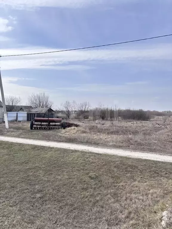 Участок в Белгородская область, Алексеевский муниципальный округ, с. ... - Фото 1