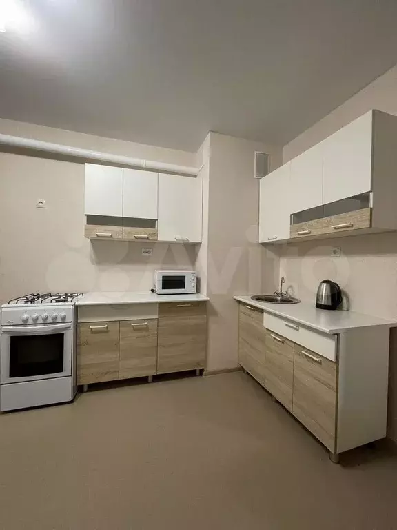 2-к. квартира, 60 м, 1/3 эт. - Фото 0