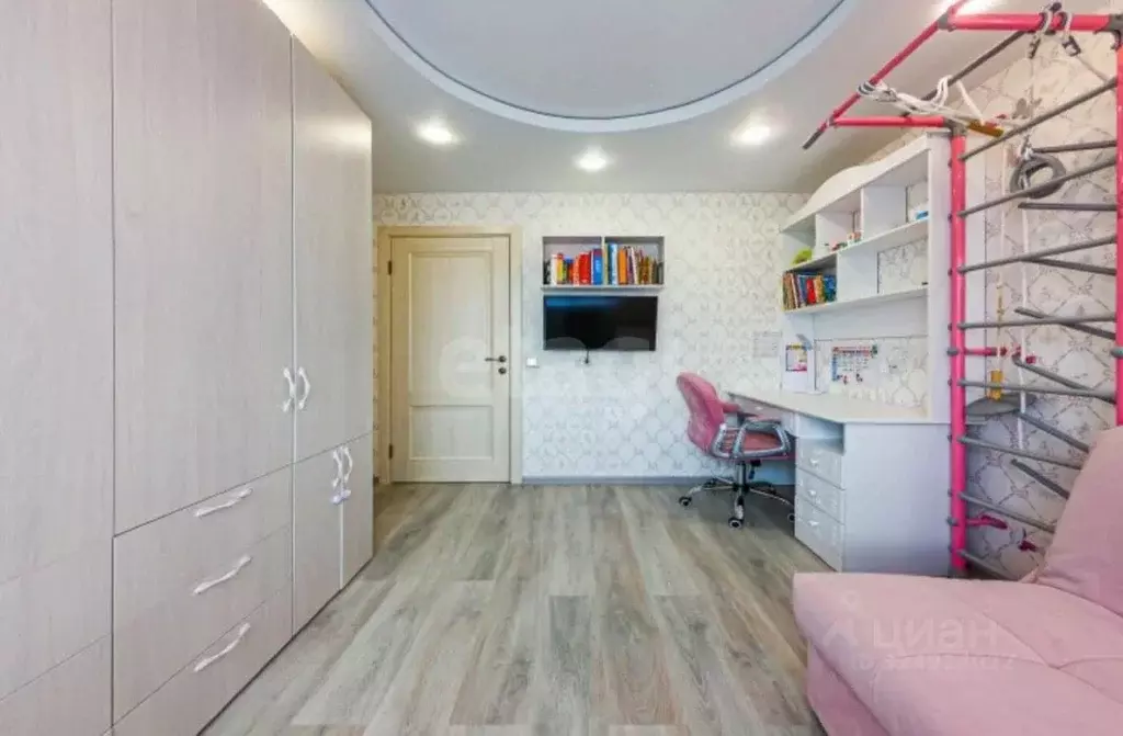 2-к кв. Свердловская область, Белоярский муниципальный округ, с. ... - Фото 1