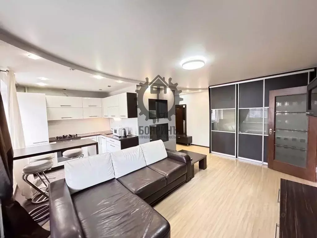 2-к кв. Свердловская область, Екатеринбург ул. Мельникова, 40 (45.0 м) - Фото 1