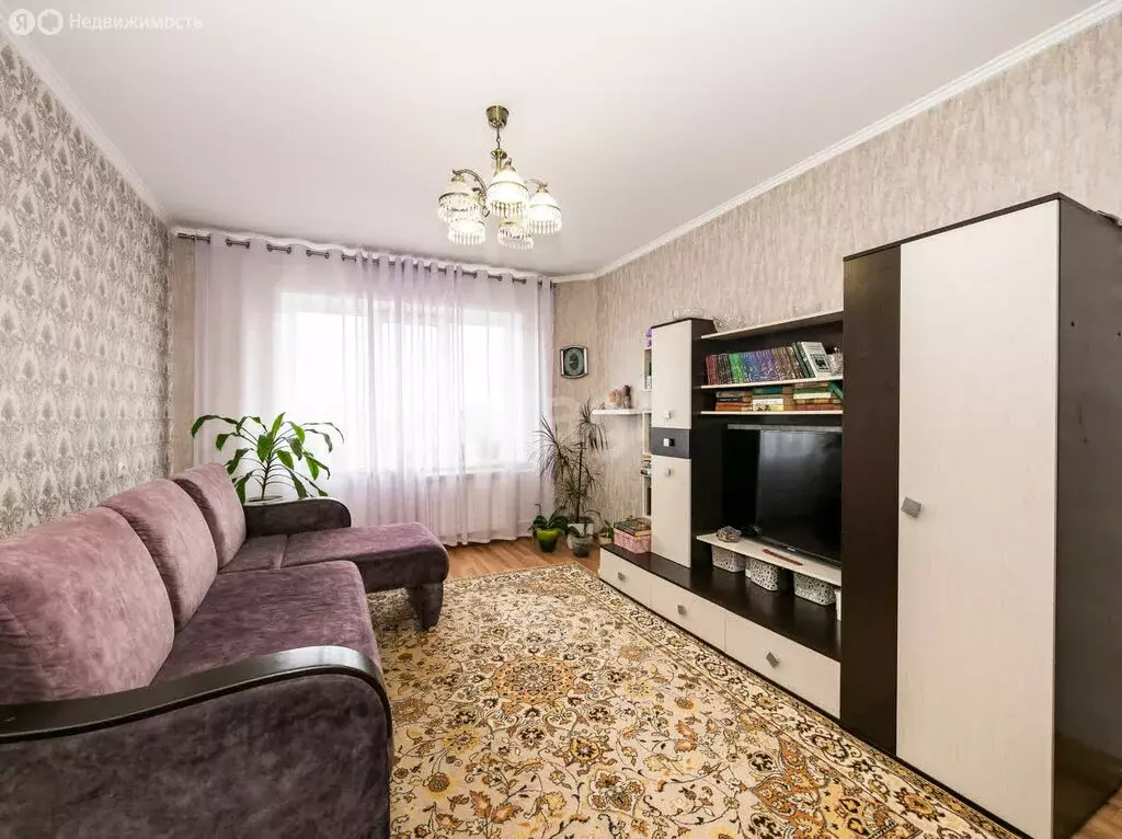 3-комнатная квартира: Новосибирск, улица Краузе, 5 (66.1 м) - Фото 1