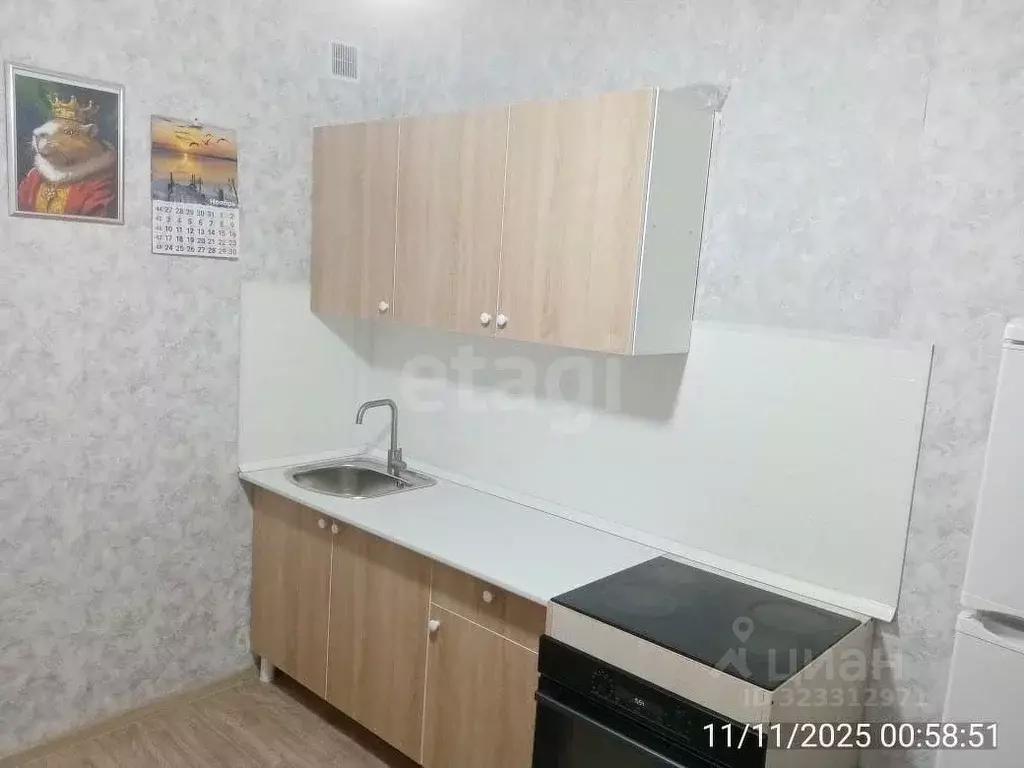 3-к кв. Тюменская область, Тюмень Заречный проезд, 35 (65.1 м) - Фото 1