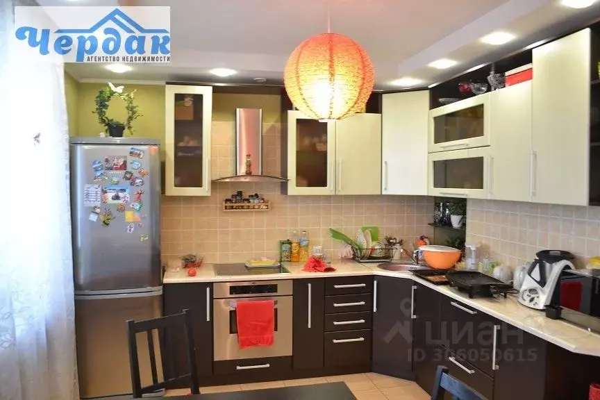 3-к кв. Омская область, Омск ул. 20 лет РККА, 256 (79.1 м) - Фото 1