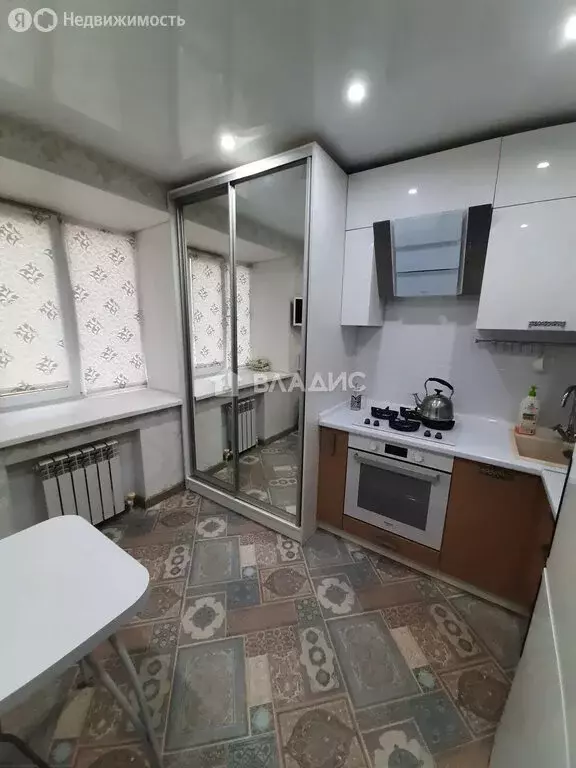 1-комнатная квартира: посёлок городского типа Медведево, улица ... - Фото 1