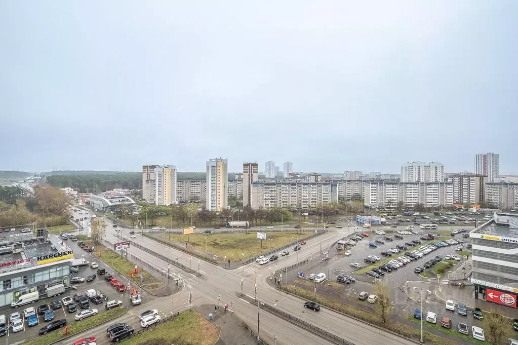 2-к кв. Свердловская область, Екатеринбург ул. Николая Островского, 1 ... - Фото 1