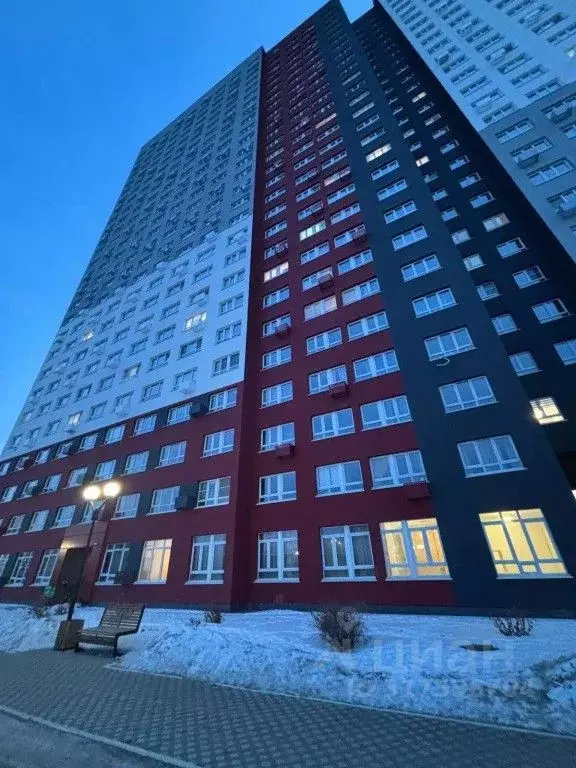 1-к кв. Свердловская область, Екатеринбург ул. Лыжников, 3 (25.0 м) - Фото 0