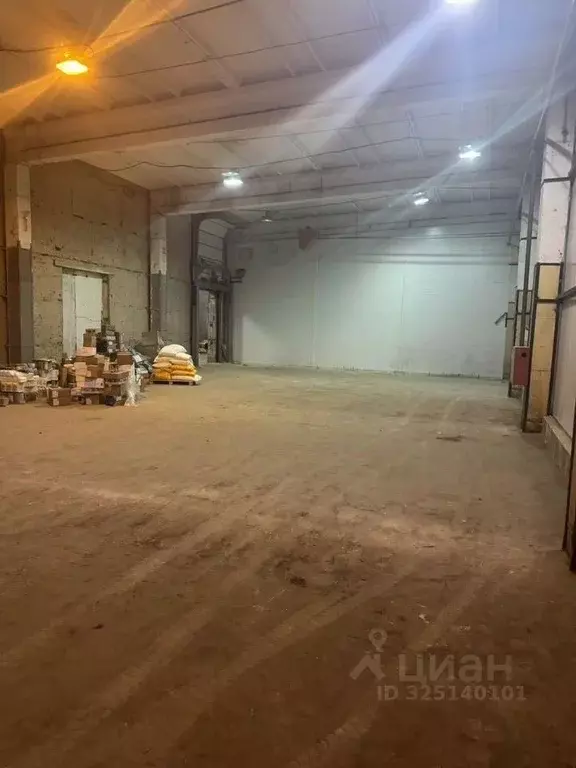 Склад в Санкт-Петербург просп. Непокоренных, 63К42 (300 м) - Фото 1