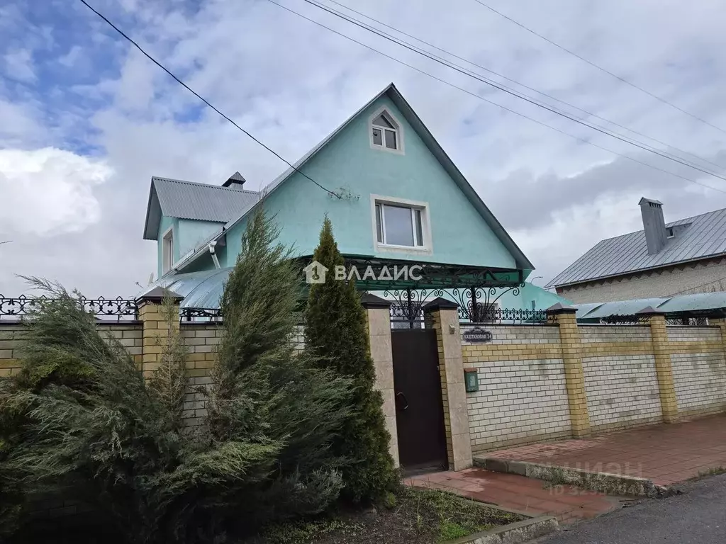 Дом в Пензенская область, Пенза ул. Каштановая, 34 (290 м) - Фото 1