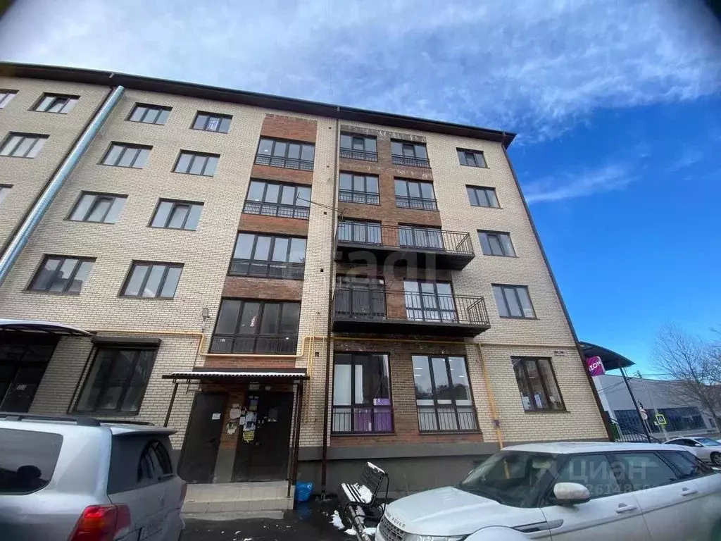 3-к кв. Северная Осетия, Владикавказ ул. Хадарцева, 29Бк7 (100.0 м) - Фото 1