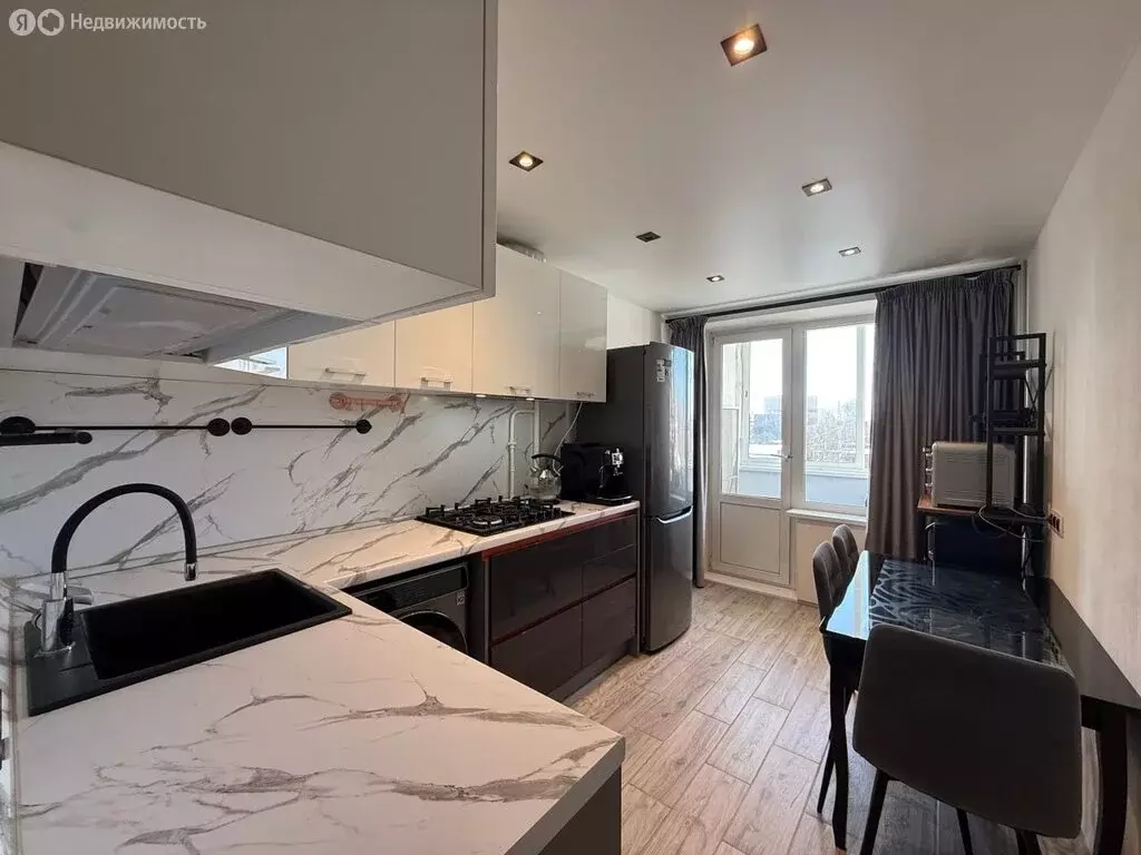 1-комнатная квартира: Одинцово, улица Маршала Бирюзова, 28 (35.5 м) - Фото 2