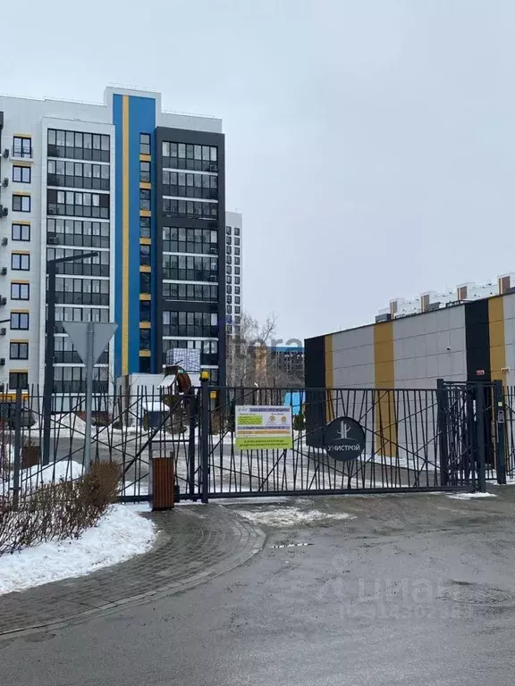 2-к кв. Татарстан, Казань ул. Николая Ершова, 66В (67.7 м) - Фото 0