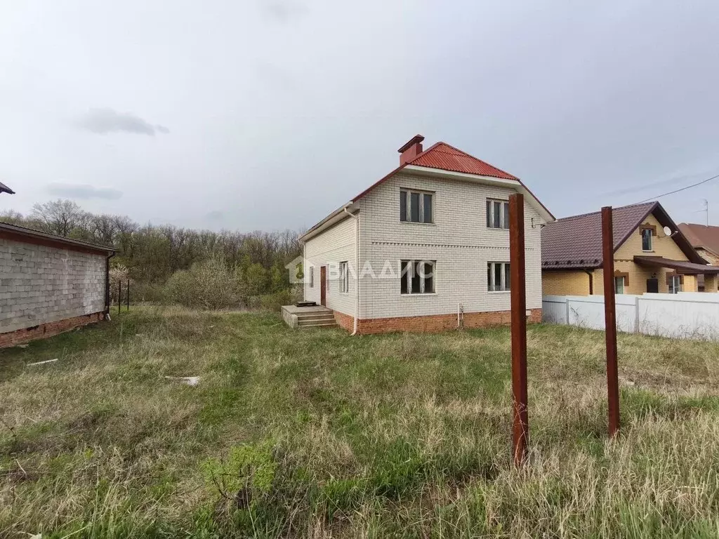 Дом в Белгородская область, Белгородский район, Дубовское с/пос, пос. ... - Фото 1