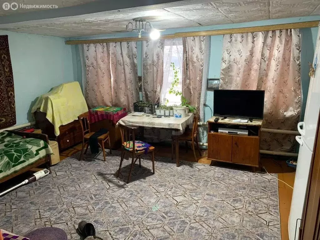 Дом в Челябинская область, Саткинский муниципальный округ, рабочий ... - Фото 1