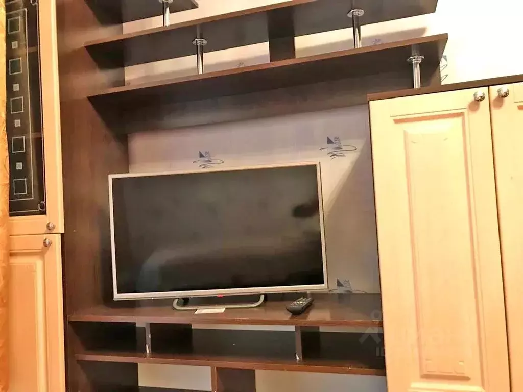 1-к кв. Ленинградская область, Кириши просп. Героев, 1 (45.0 м) - Фото 2