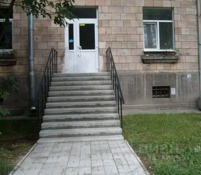 Помещение свободного назначения в Санкт-Петербург просп. Энгельса, ... - Фото 1