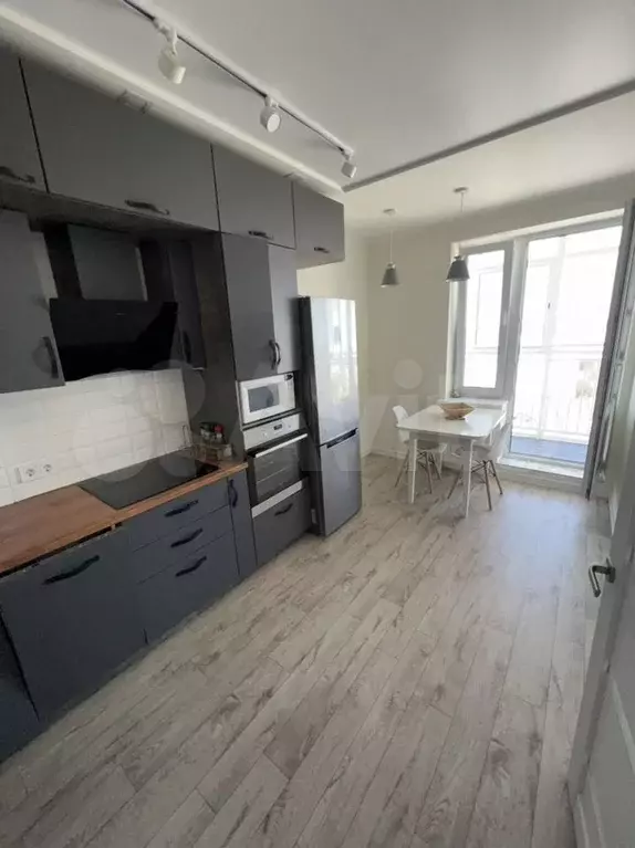 3-к. квартира, 70 м, 17/19 эт. - Фото 0