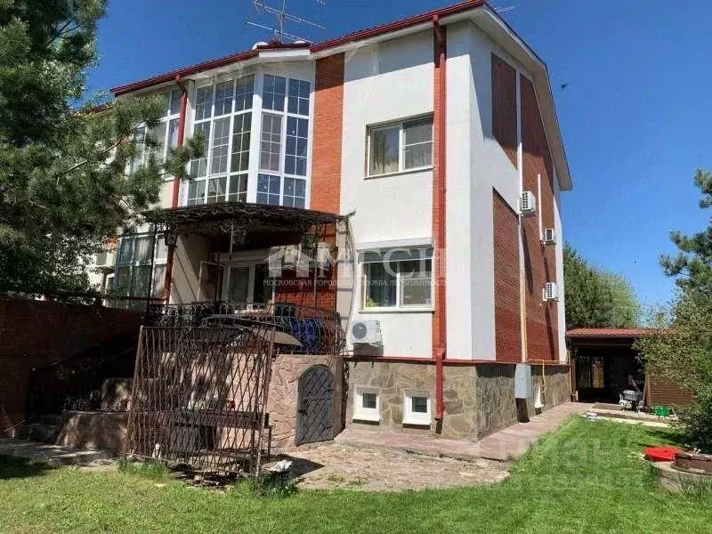 Таунхаус, 271.9 м - Фото 0