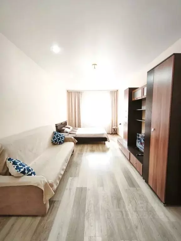 2-к кв. Бурятия, Улан-Удэ ул. Модогоева, 10 (59.0 м) - Фото 1