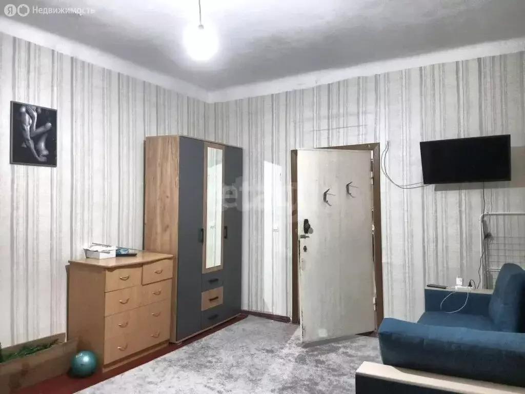 3-комнатная квартира: Полесск, Калининградская улица, 28 (75 м) - Фото 0