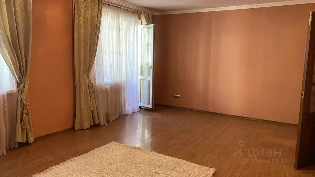 3-к кв. Башкортостан, Уфа ул. Набережная реки Уфы, 3/2 (105.0 м) - Фото 0