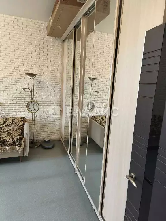 Продается 1-комнатная квартира - Фото 1