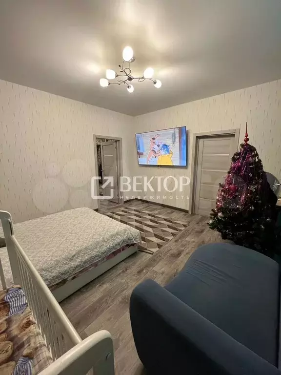 4-к. квартира, 92 м, 1/3 эт. - Фото 1