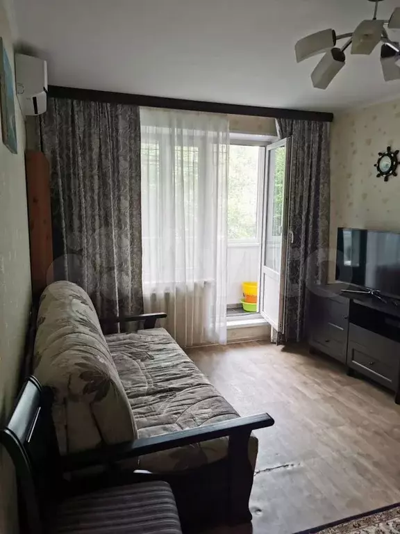 2-к. квартира, 42 м, 2/9 эт. - Фото 0