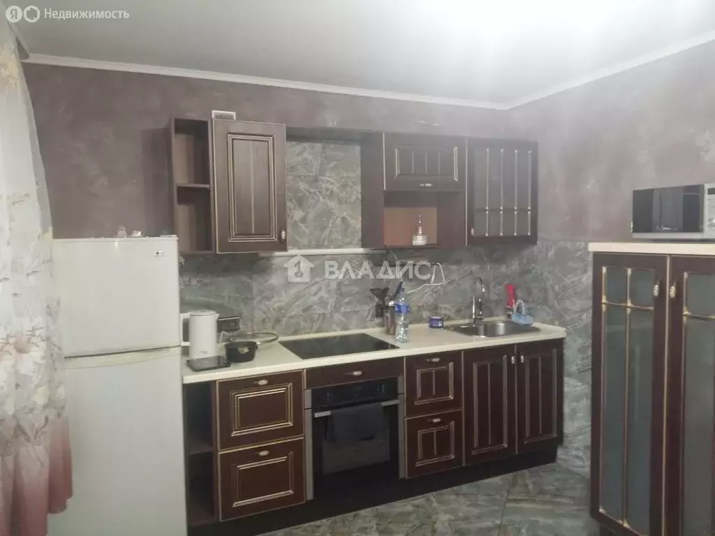 2-комнатная квартира: Благовещенск, Амурская улица, 270 (70.5 м) - Фото 1