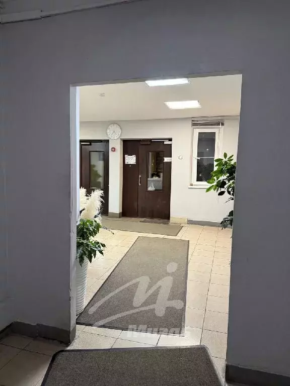 Продается 2-комнатная квартира - Фото 1