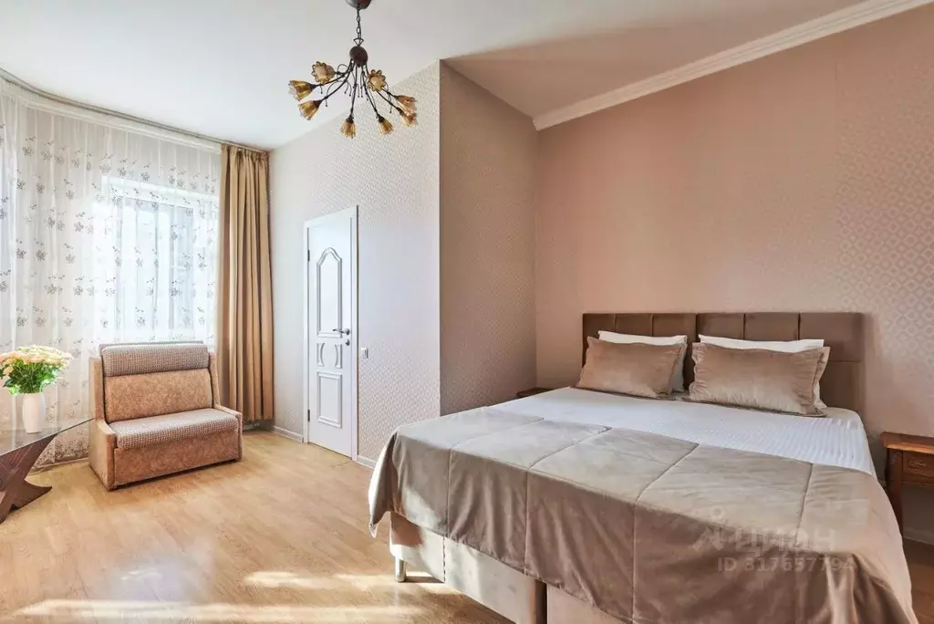 Комната Краснодарский край, Сочи ул. Свердлова, 11 (30.0 м) - Фото 1