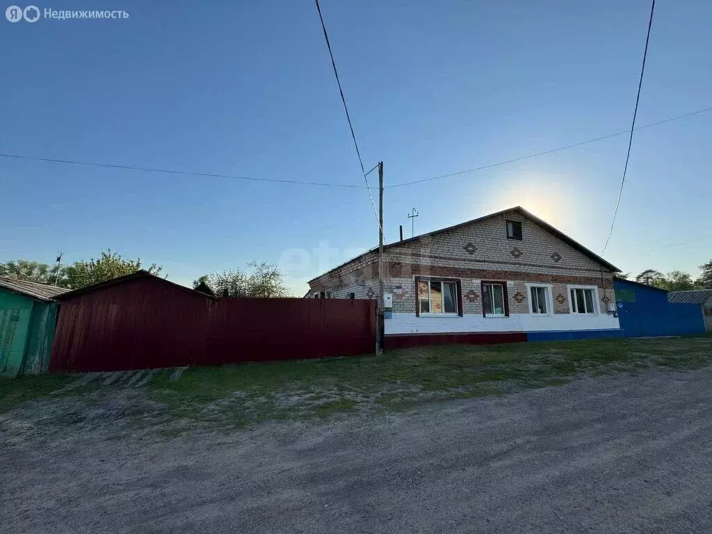 Дом в посёлок Комсомольский, улица 40 лет Победы (73 м) - Фото 0
