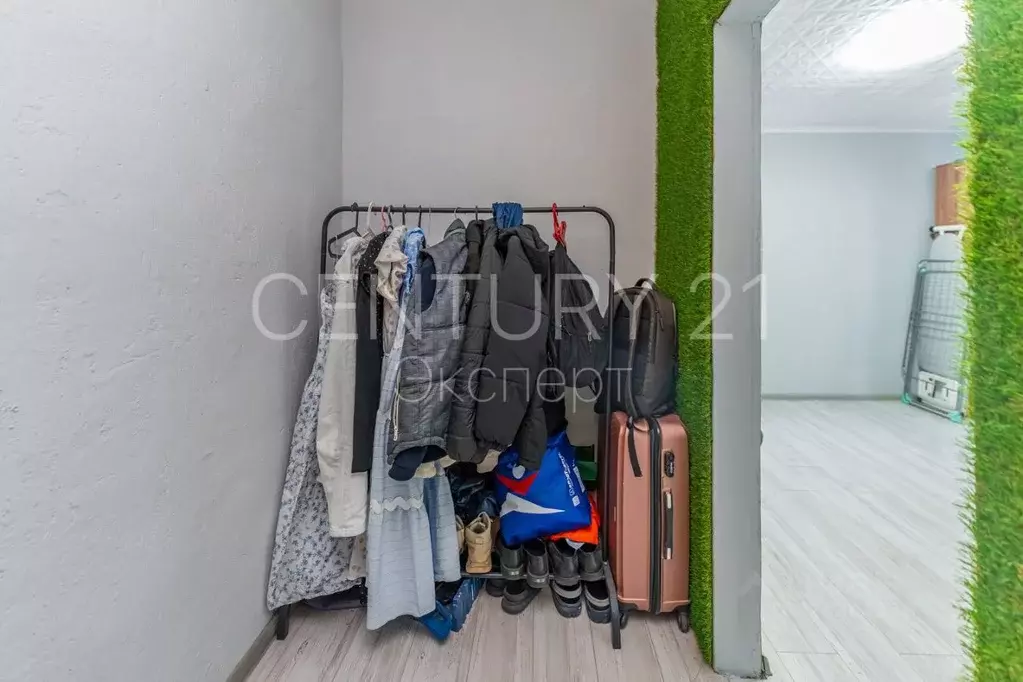 1-к кв. Калининградская область, Калининград Красная ул., 93 (28.2 м) - Фото 1