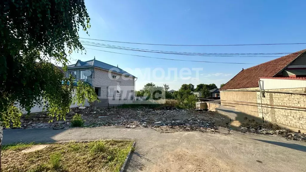 Участок в Кабардино-Балкария, Нальчик пл. 400-летия (7.43 сот.) - Фото 1