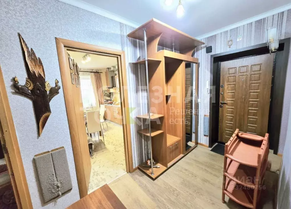 3-к кв. Новгородская область, Боровичи Потерпелицкая ул., 12 (86.6 м) - Фото 1