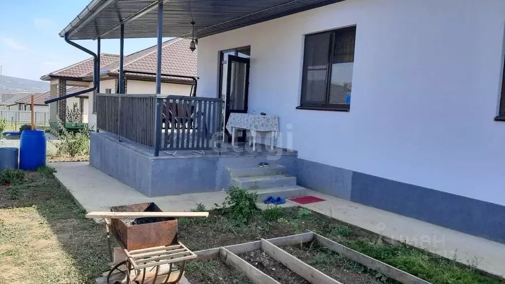 Дом в Краснодарский край, Новороссийск городской округ, Раевская ст-ца ... - Фото 1