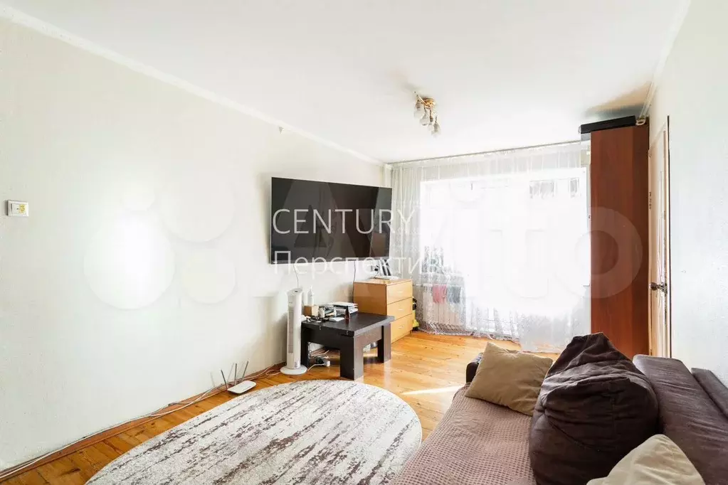 3-к. квартира, 56 м, 4/5 эт. - Фото 1