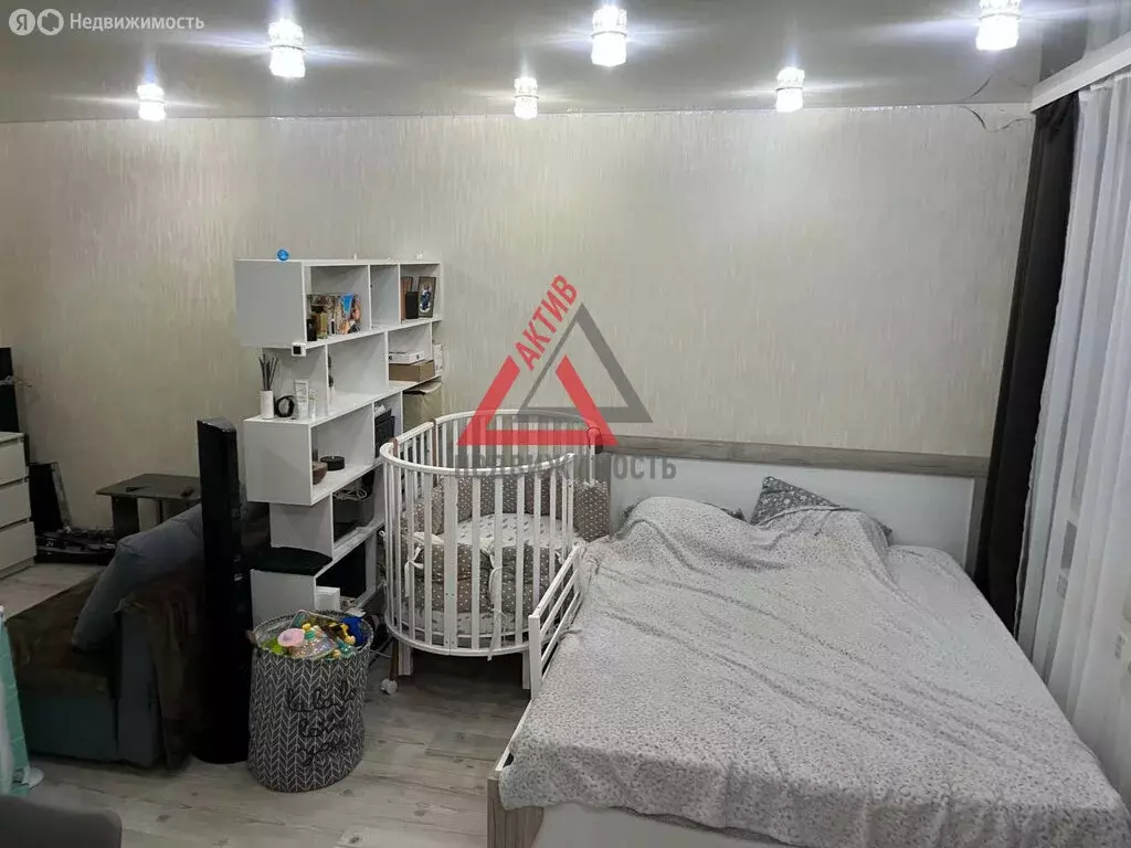 Квартира-студия: Каменск-Уральский, улица Кутузова, 36 (33.2 м) - Фото 2