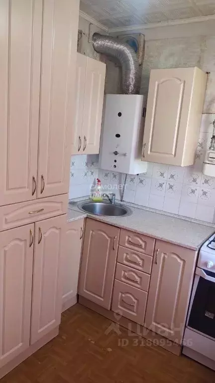 3-к кв. Свердловская область, Артемовский ул. Ленина, 6 (62.4 м) - Фото 1