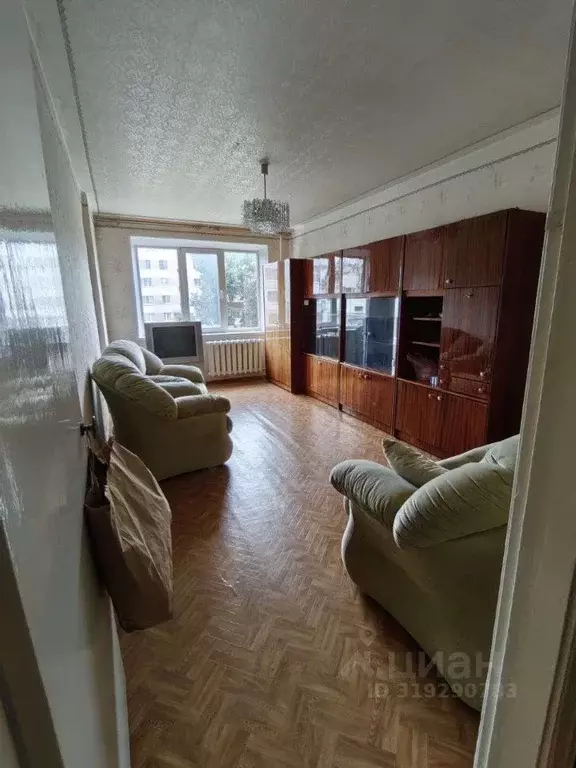 2-к кв. Белгородская область, Белгород ул. 5 Августа, 6 (46.8 м) - Фото 0
