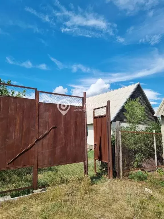 Дом в Саратовская область, Энгельс Студенческая ул., 211А (85 м) - Фото 2