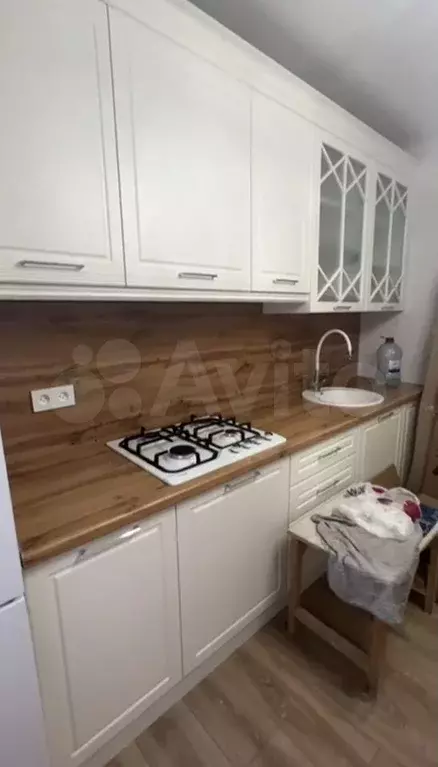 1-к. квартира, 38 м, 1/9 эт. - Фото 0