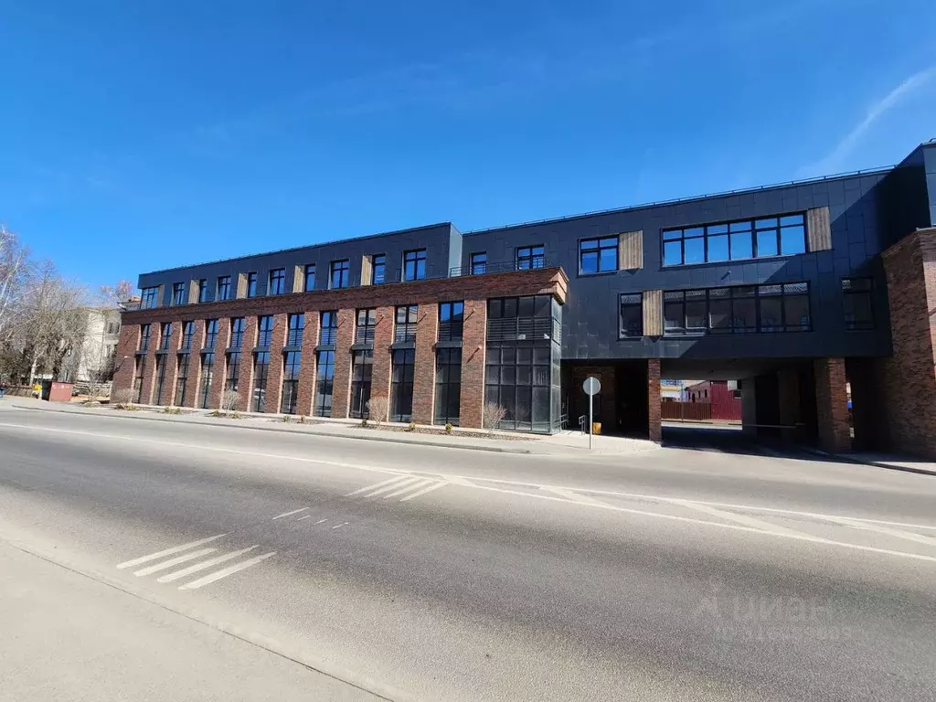 Помещение свободного назначения в Татарстан, Казань ул. Гладилова, 54 ... - Фото 0