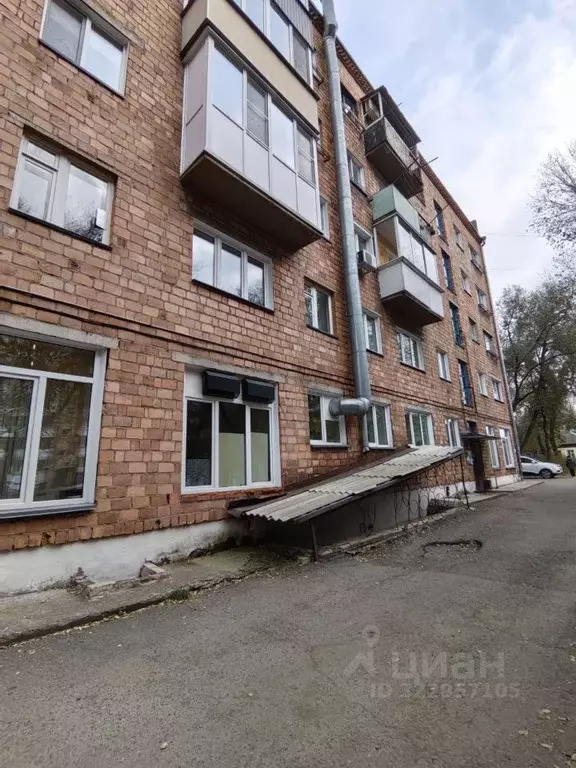 2-к кв. Хакасия, Абакан ул. Кравченко, 9 (44.0 м) - Фото 1