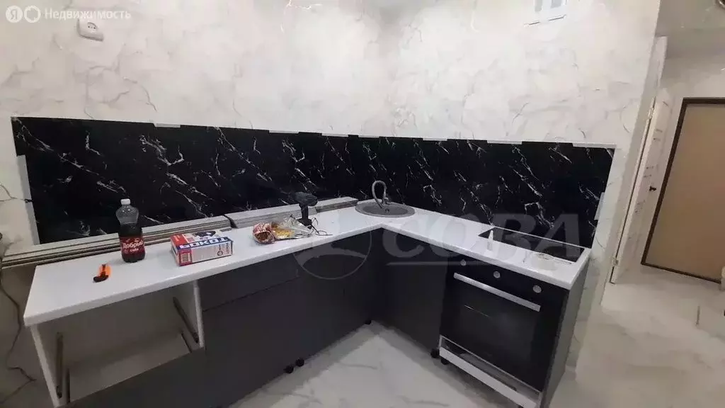 1-комнатная квартира: Тобольск, 15-й микрорайон, 42 (35 м) - Фото 2