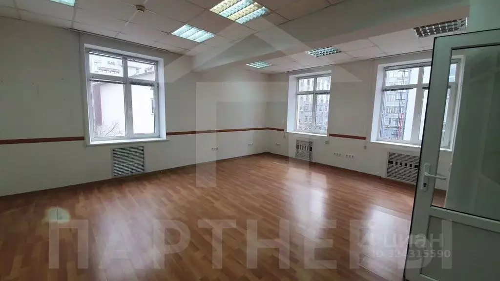 Офис в Краснодарский край, Краснодар Красная ул., 182 (97 м) - Фото 1