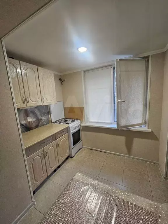 1-к. квартира, 32 м, 1/5 эт. - Фото 1