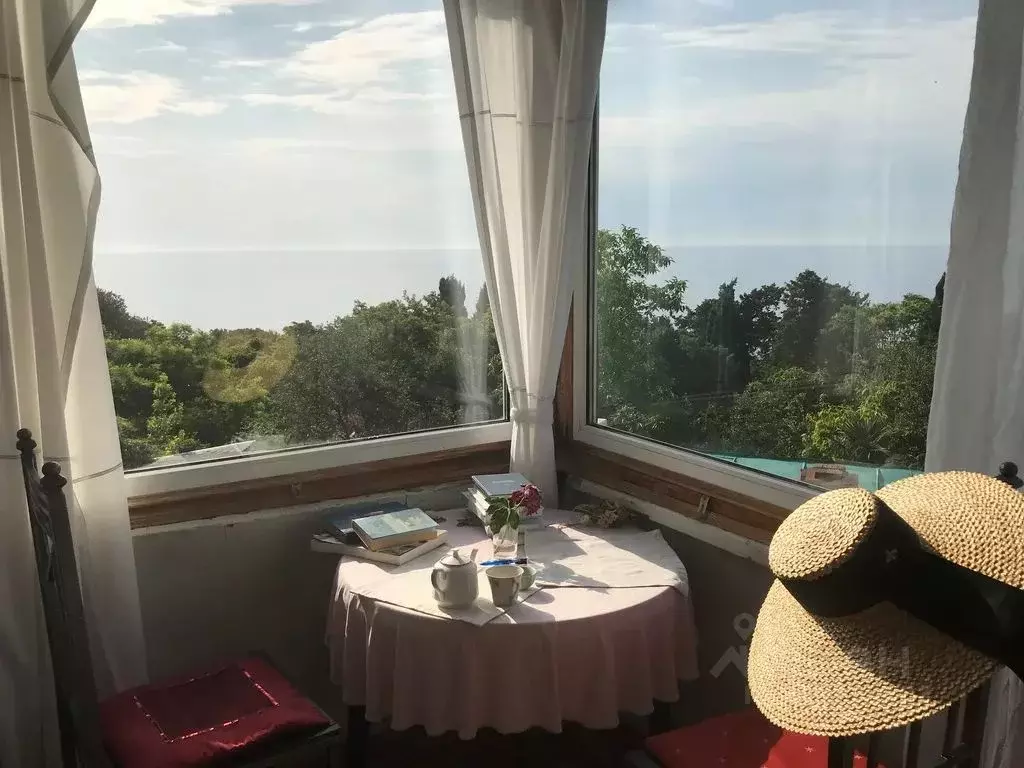 1-к кв. Крым, Алупка ул. Амет-хана Султана, 31 (98.0 м) - Фото 0