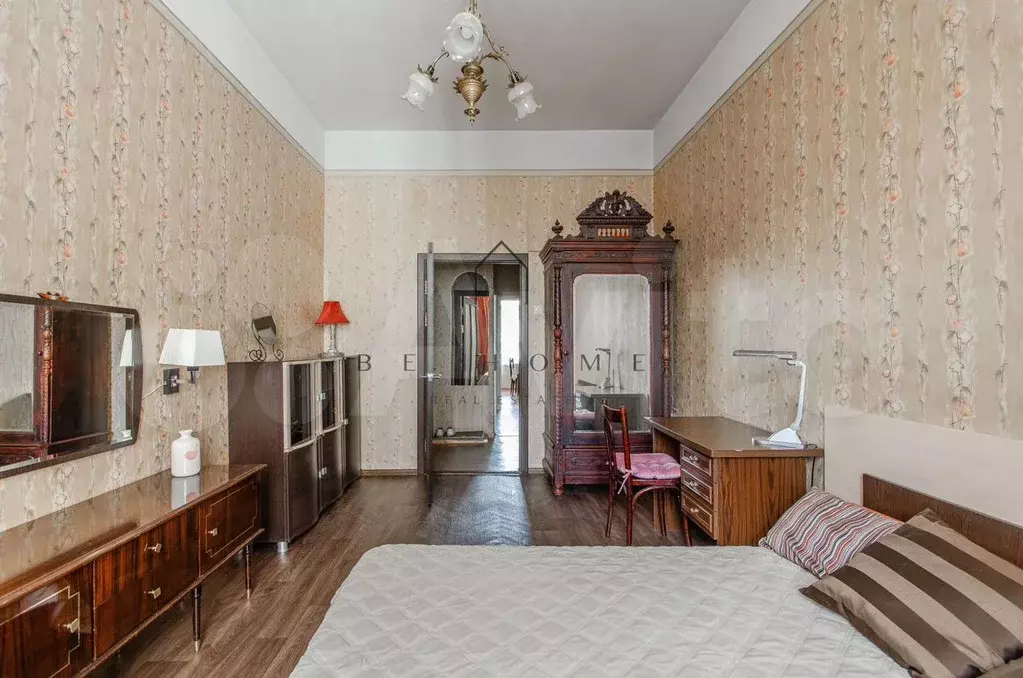 1-к. квартира, 40 м, 4/4 эт. - Фото 1