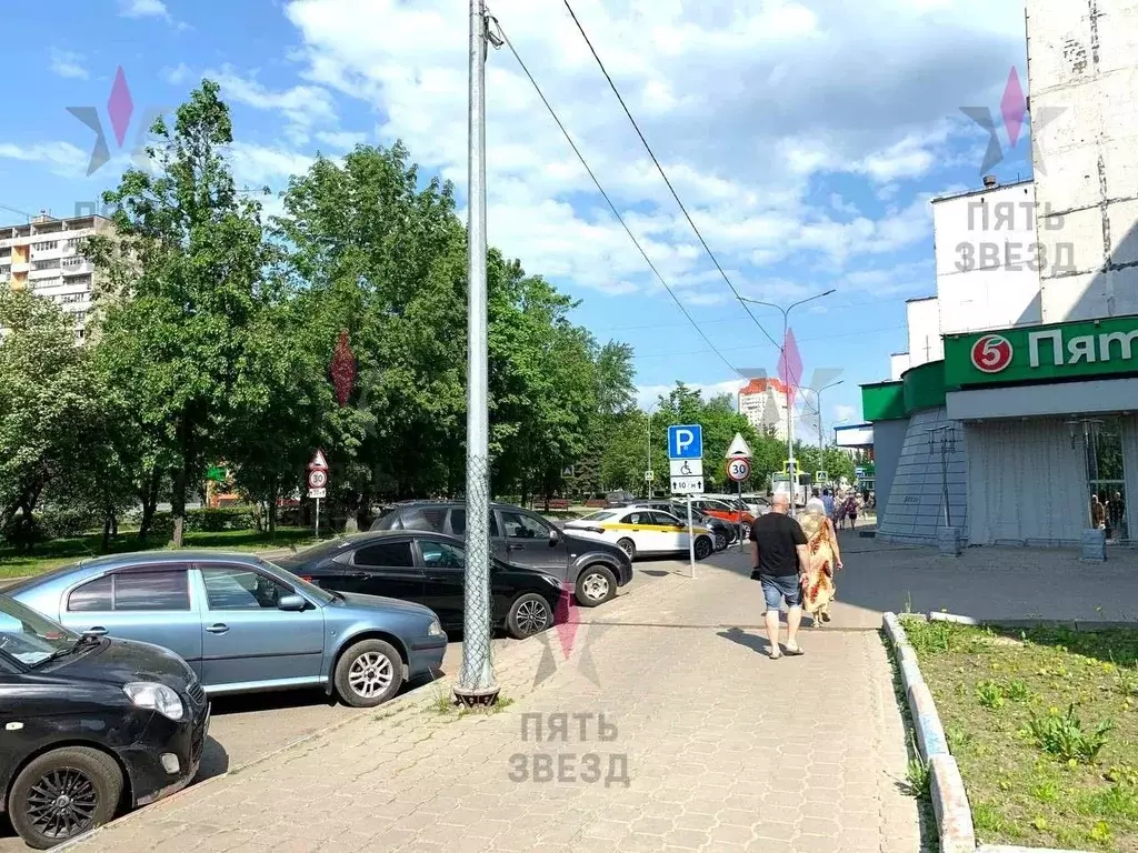Помещение свободного назначения в Московская область, Королев просп. ... - Фото 1